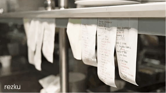 Why Restaurants Move Away From Paper Tickets